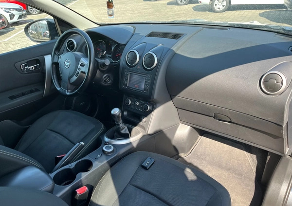 Nissan Qashqai cena 35000 przebieg: 215695, rok produkcji 2011 z Szamotuły małe 106